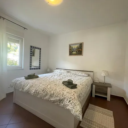 アパート Blue Palm Apartment, Ika-opatija イカ